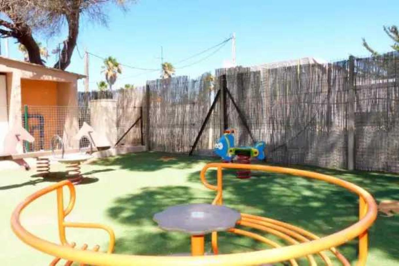 Campsite 4 Etoiles - Eebaeh Hyeres